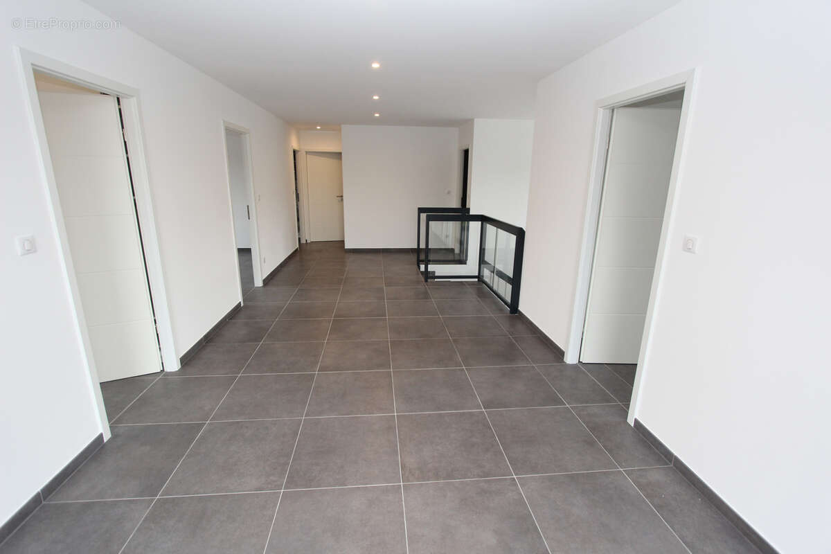 Maison à RECHICOURT-LE-CHATEAU