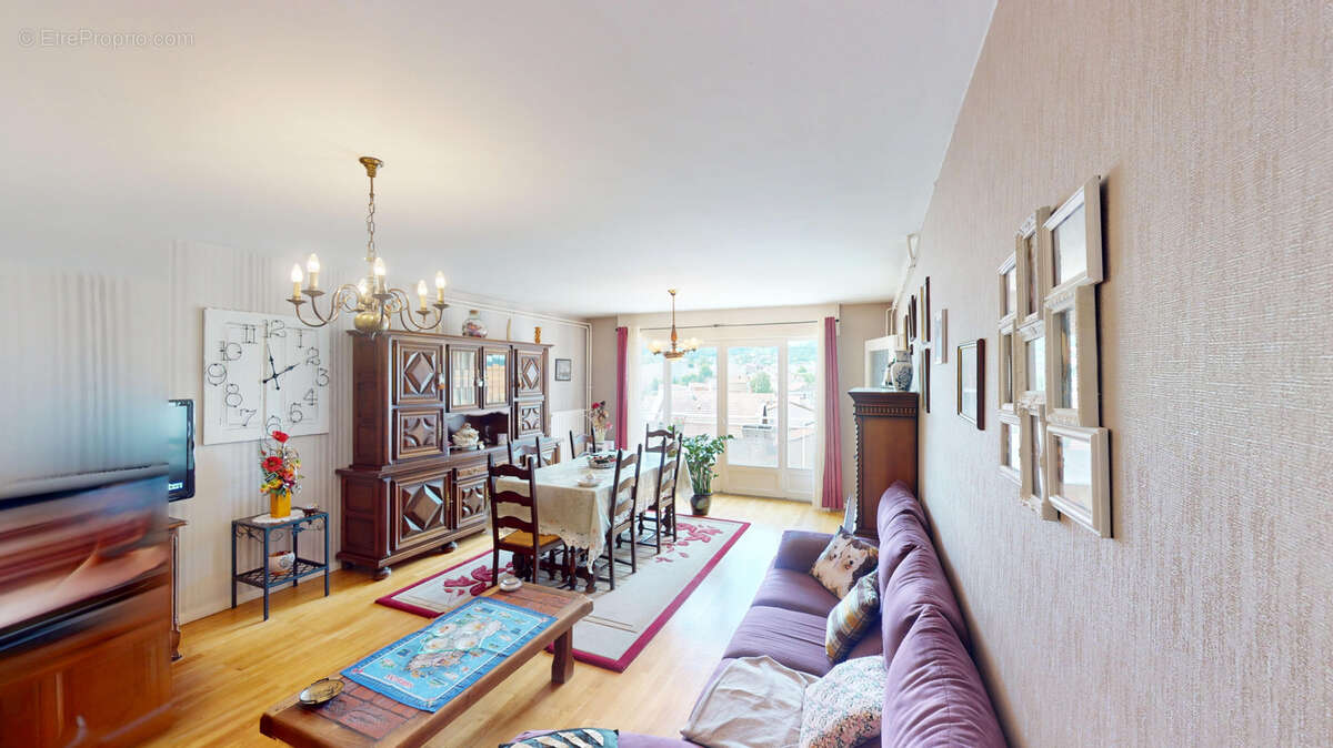 Appartement à FIRMINY