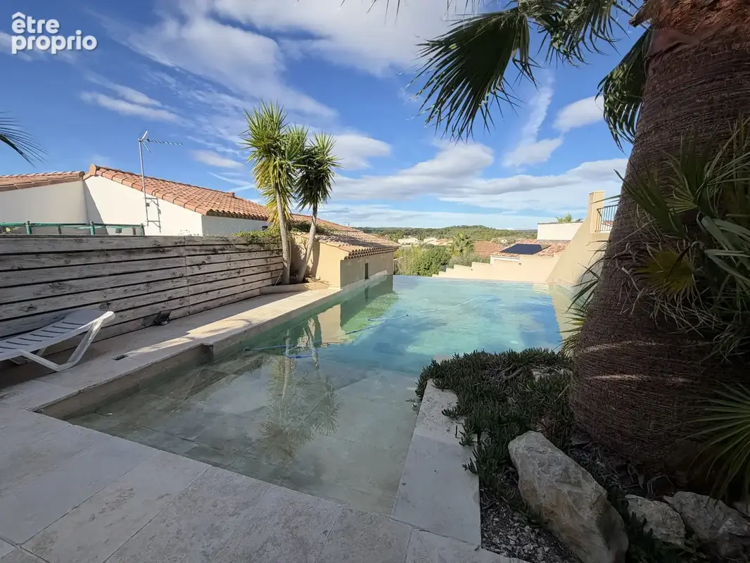Villa de caractère de 240 m2 habitables avec piscine à débordement - photo 20