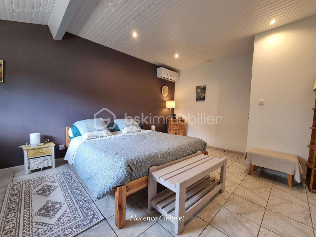 Maison à SAINT-QUENTIN-LA-POTERIE