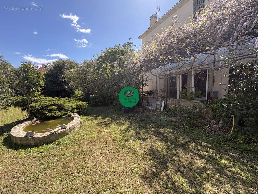 Bastide 7 pièces à vendre Quartier Les Sablettes   La Seyne-sur-Mer (83) - photo 23