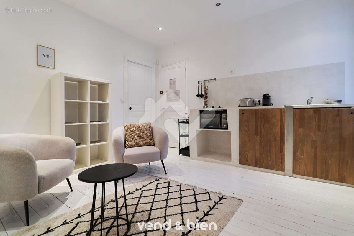 Appartement à MAGENTA