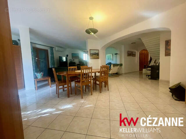 Maison à AIX-EN-PROVENCE