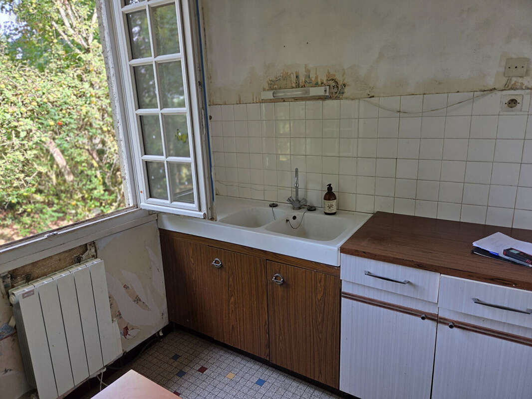 Maison à SAINT-BENIN-D&#039;AZY