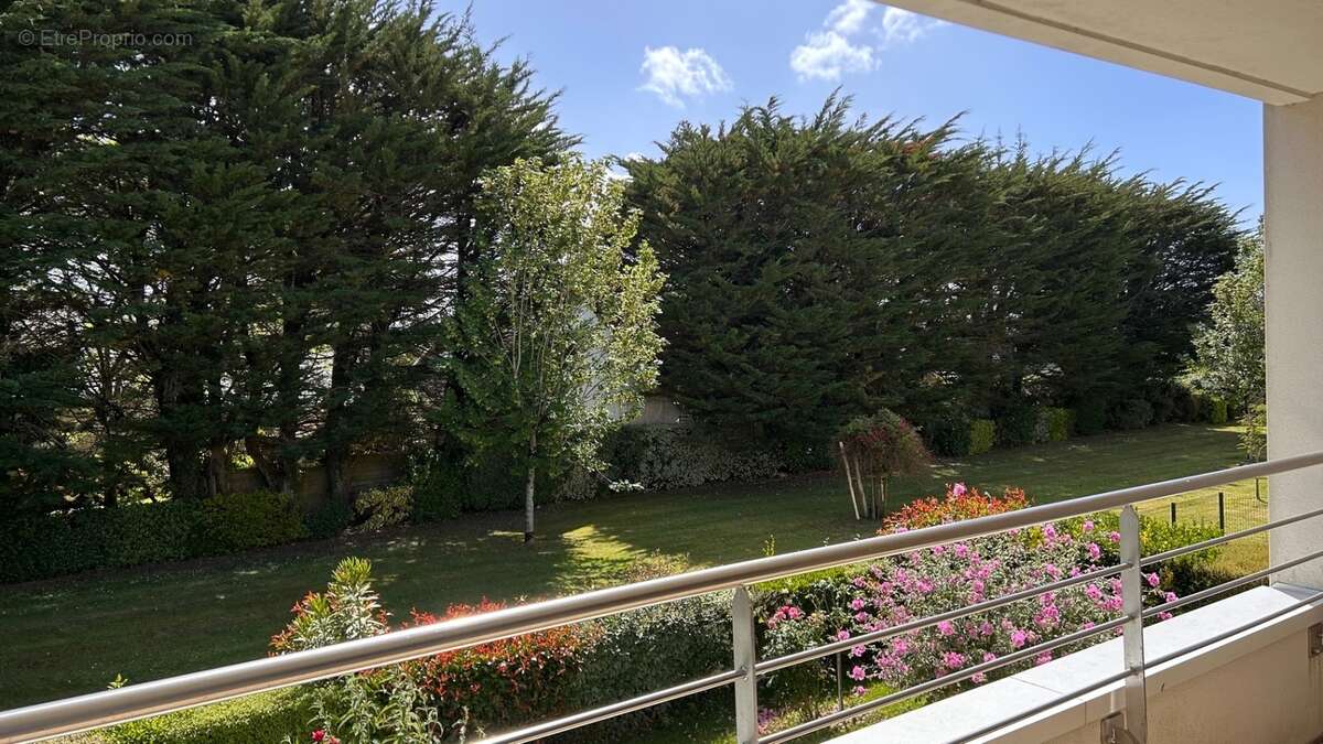 Appartement à vendre 4 pièces VANNES (56) avec deux garages - photo 12