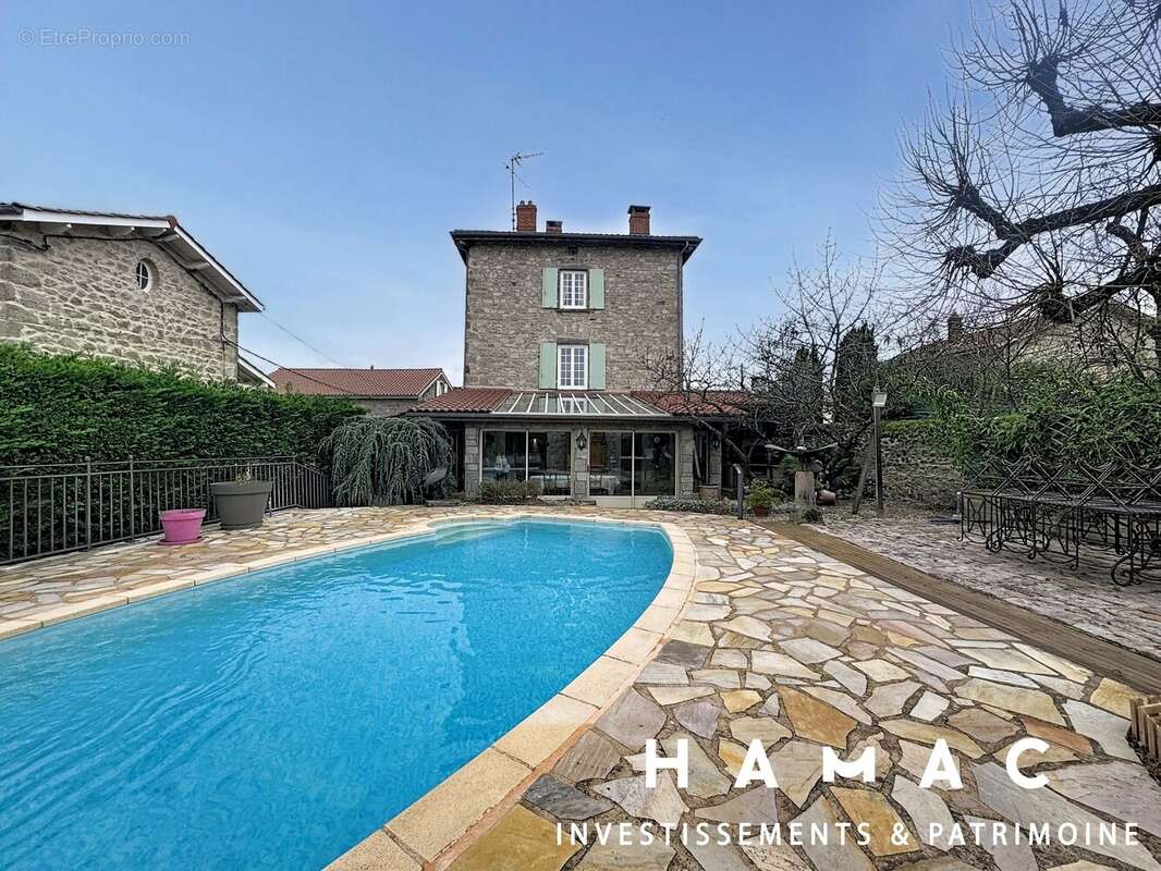 Maison à SOUCIEU-EN-JARREST