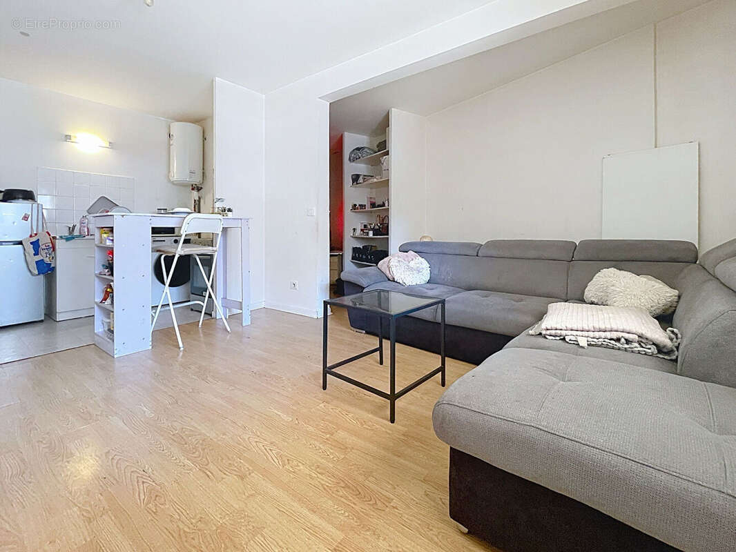 Appartement à CORBEIL-ESSONNES