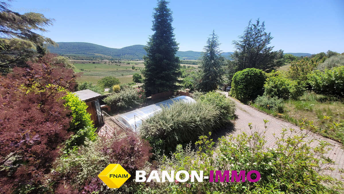 Maison à BANON