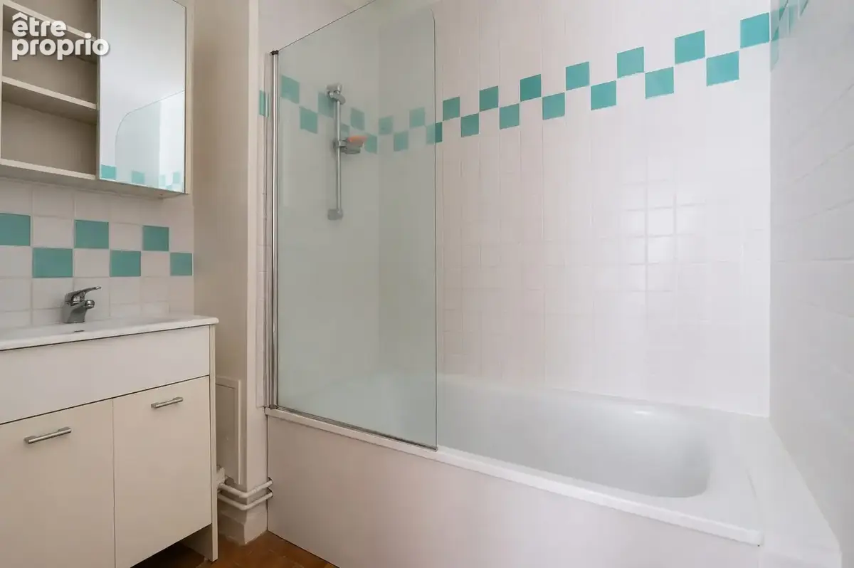 Appartement 33 m² à Lille  - photo 4