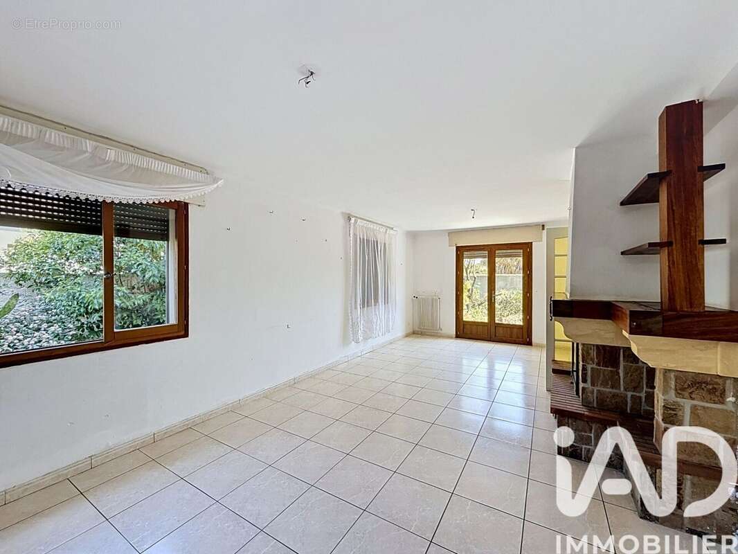 Maison 133 m² à Pia  - photo 2