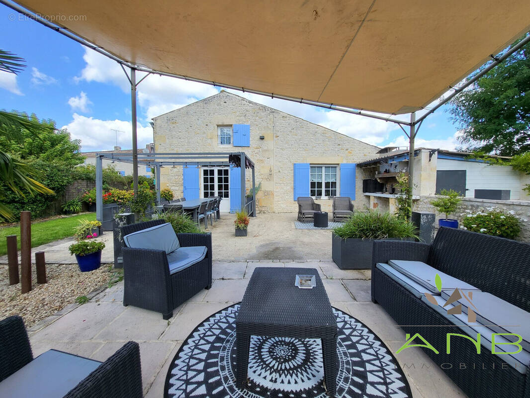 Maison à SAINT-GERMAIN-DU-SEUDRE