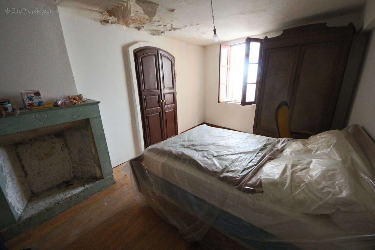 Maison à CHATEAURENARD