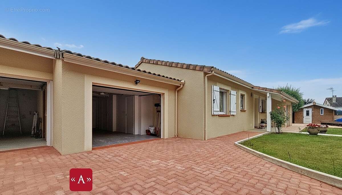 Maison à SAINT-SULPICE