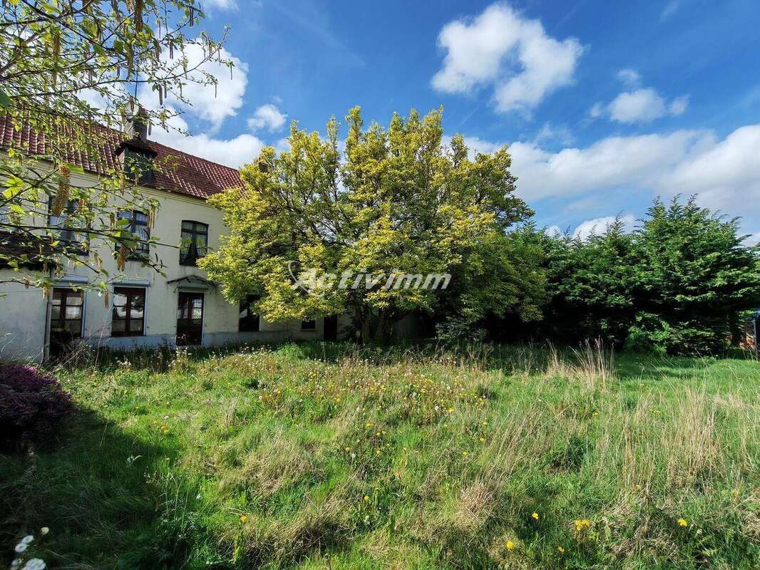 4279 21 - Maison à HESDIN