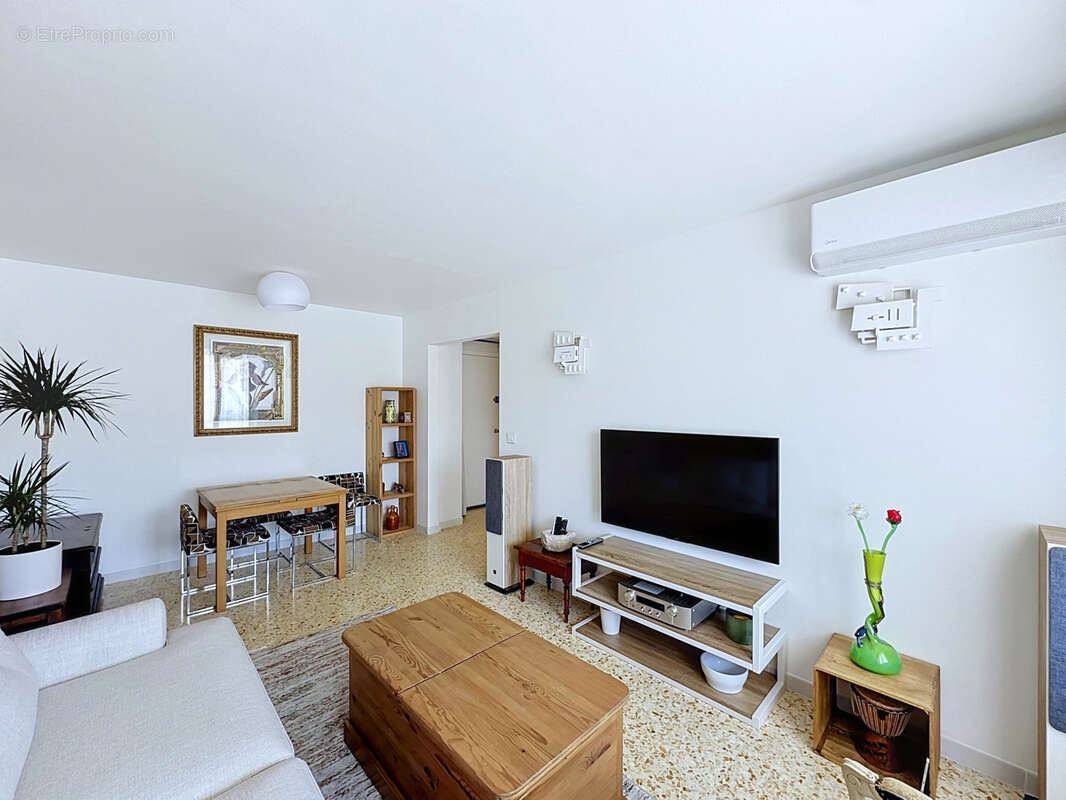 Appartement à VENCE