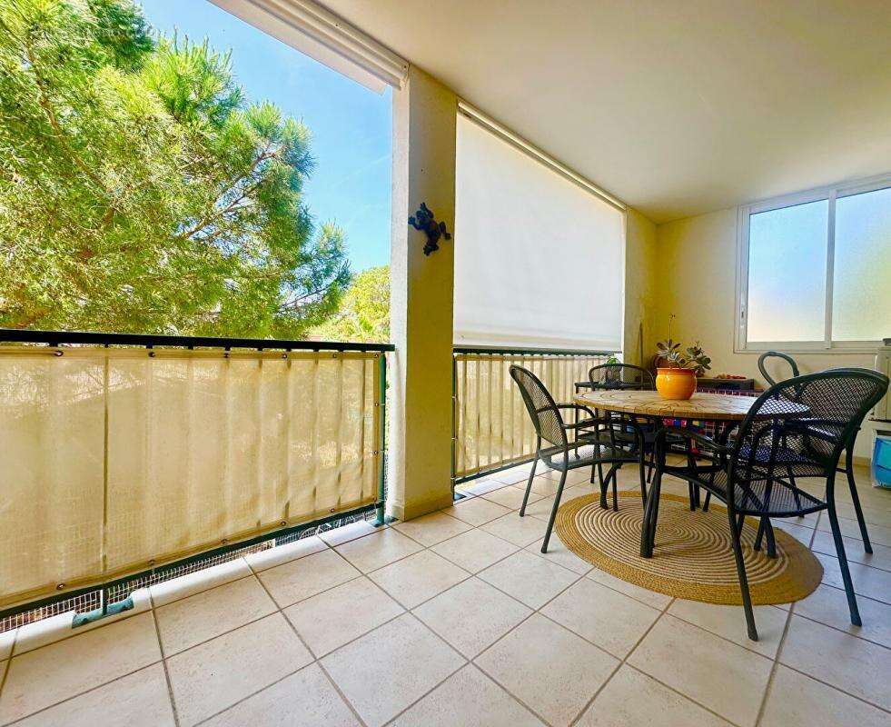 Appartement à SIX-FOURS-LES-PLAGES