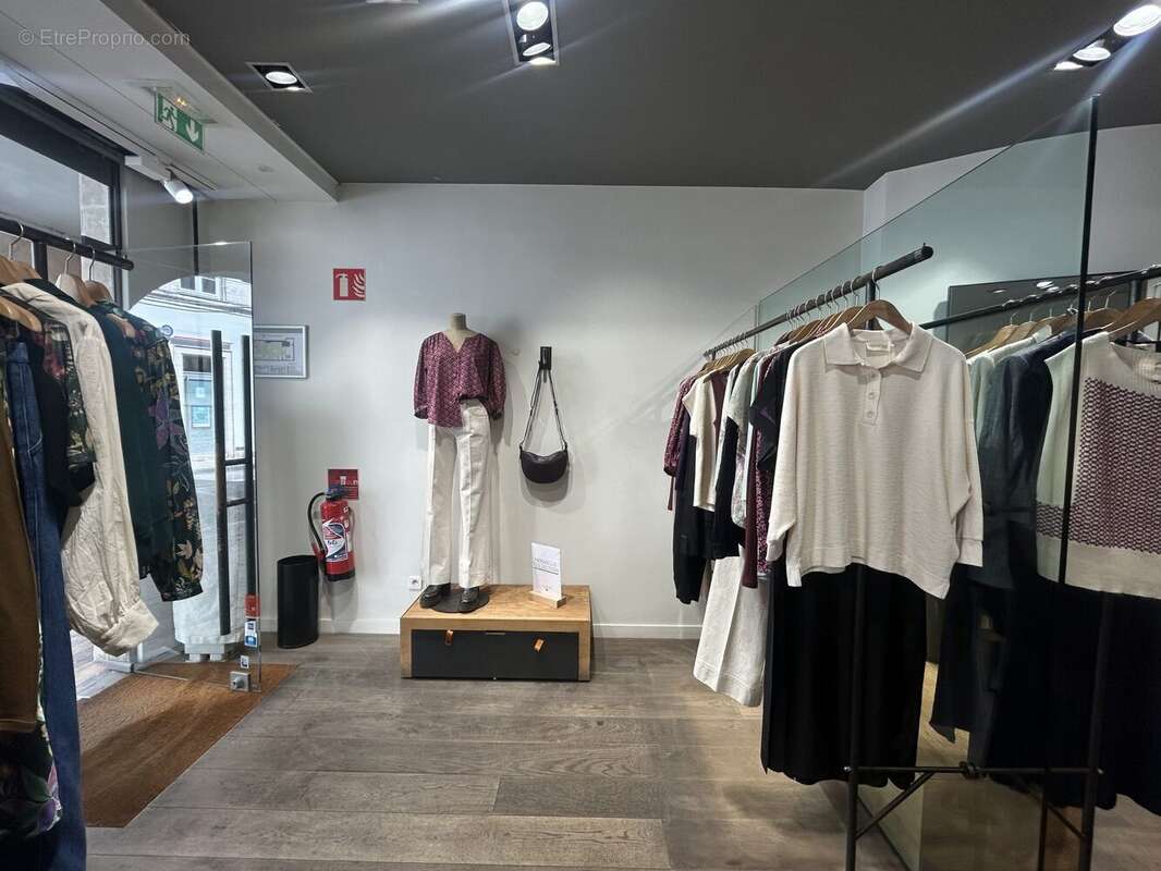 Commerce à LA ROCHELLE