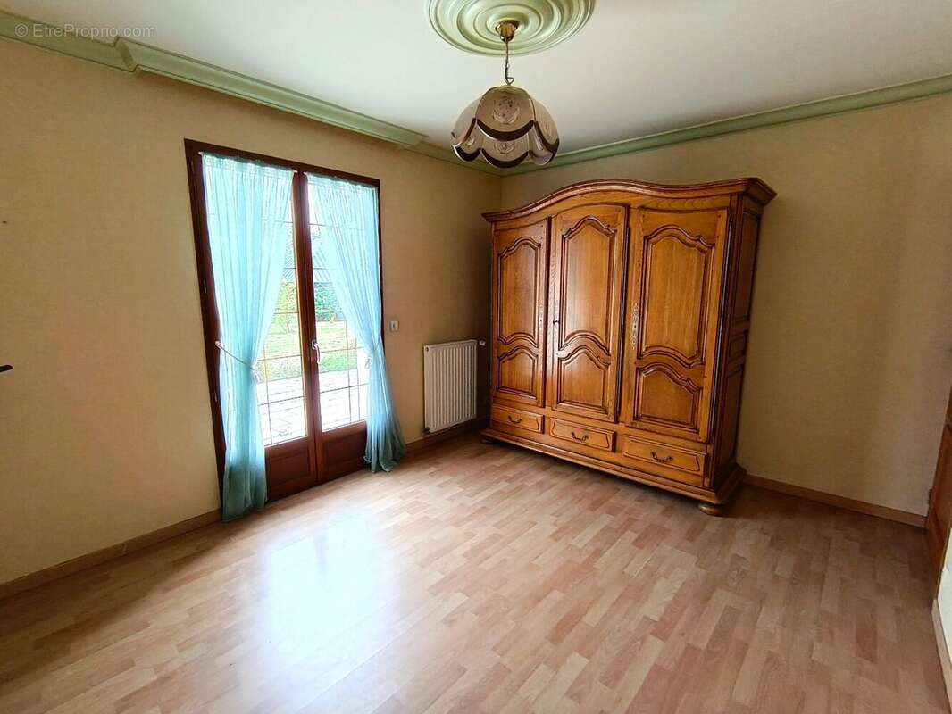 Maison à LES LOGES