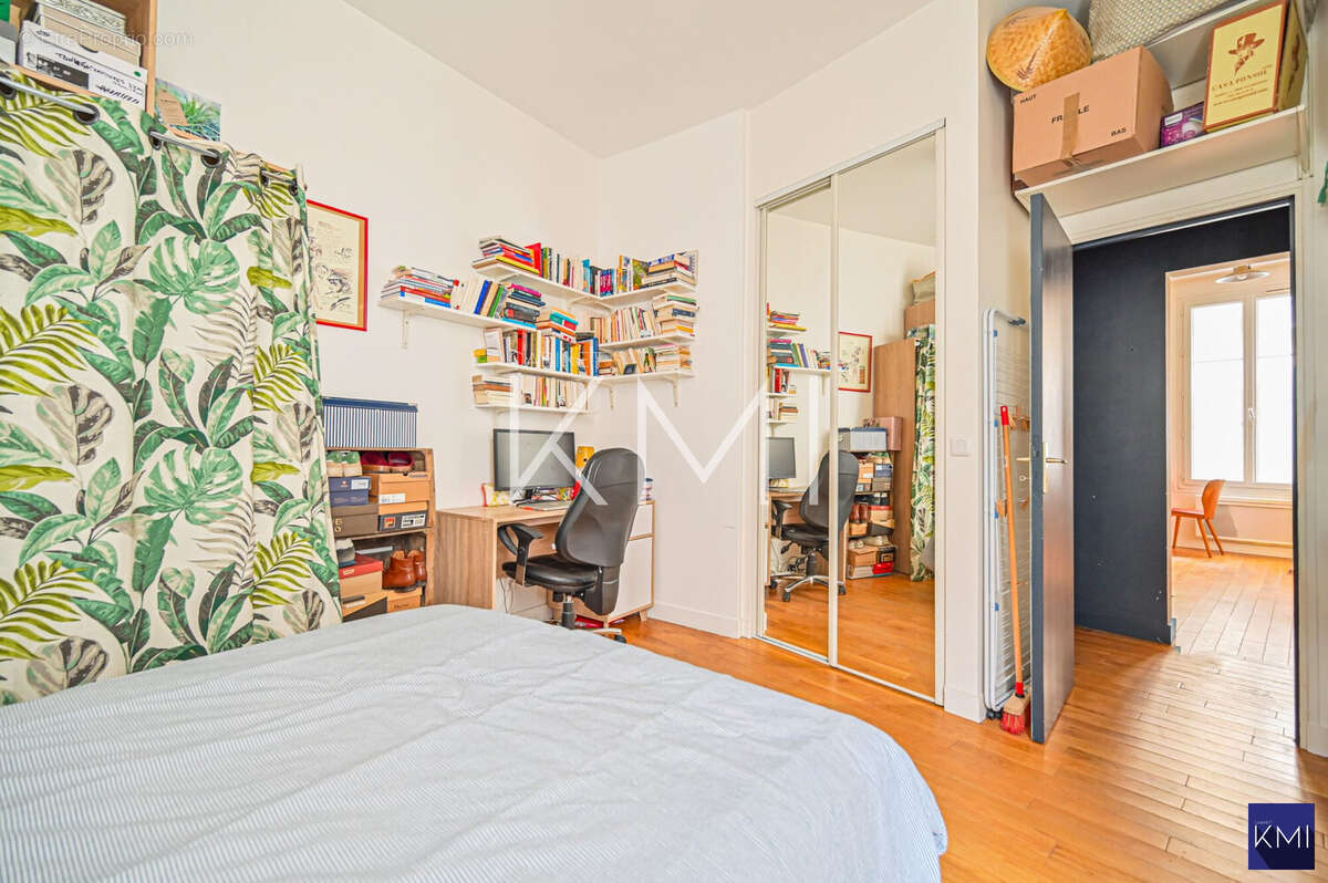 Appartement à PARIS-20E