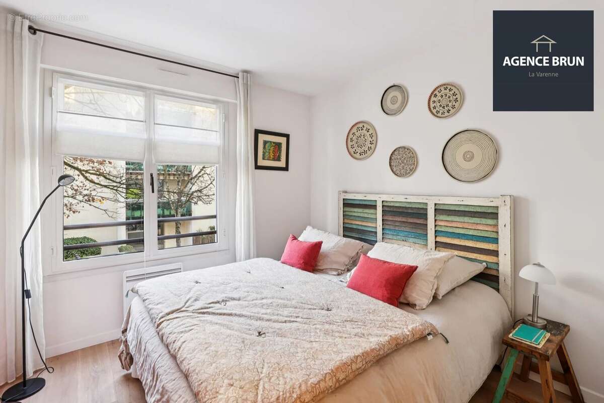 Appartement à SAINT-MAUR-DES-FOSSES