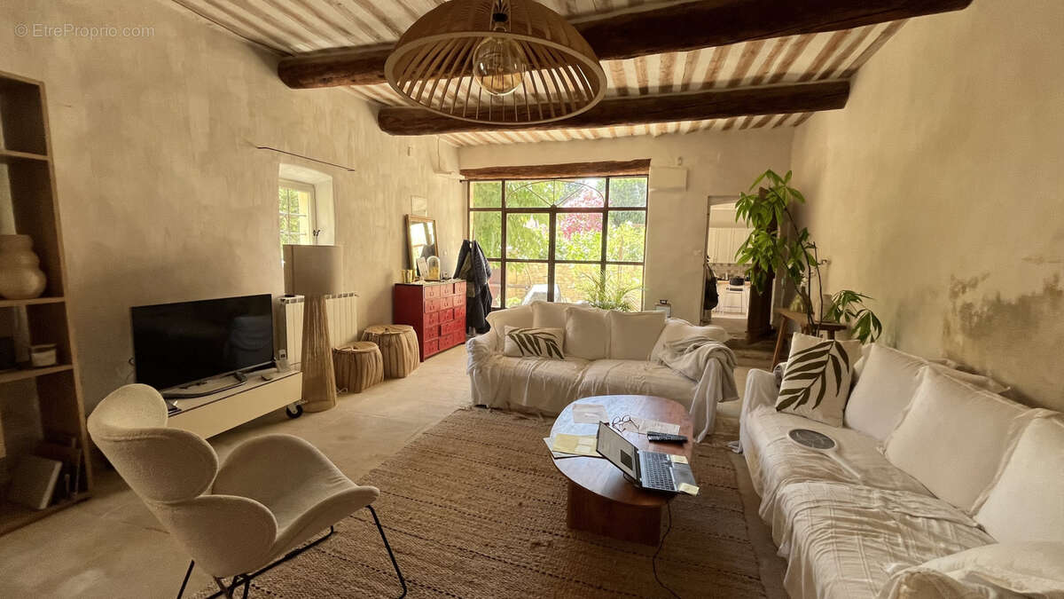 Maison à VACQUEYRAS