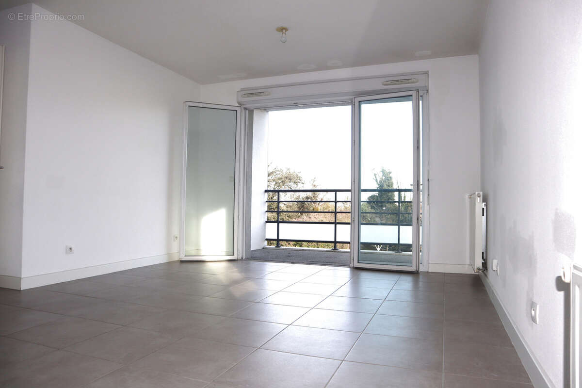 Appartement à VILLENAVE-D'ORNON