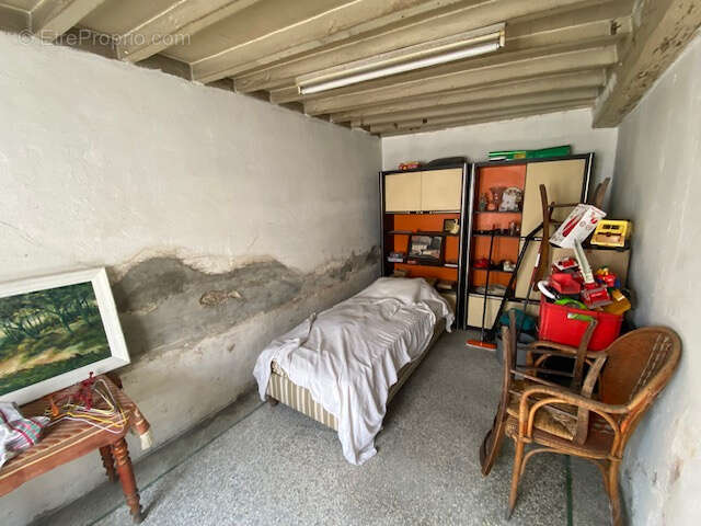 Maison à THURET