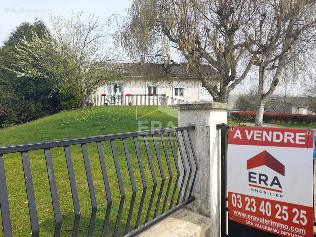 Maison à COUCY-LE-CHATEAU-AUFFRIQUE