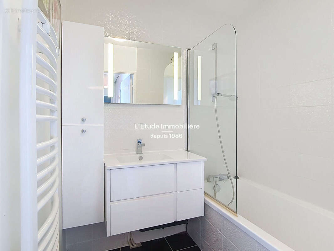 Appartement à LYON-9E