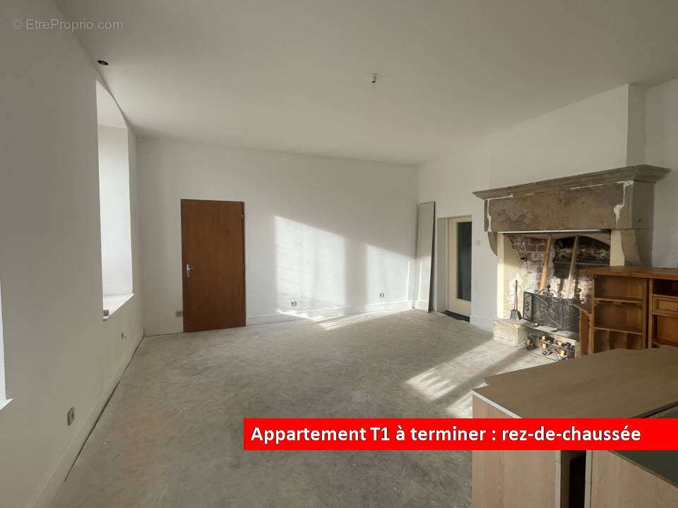 Appartement à AMBACOURT