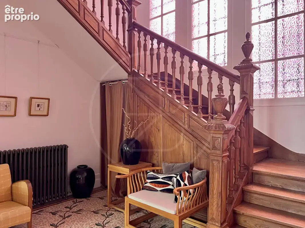 Libourne centre. Grande maison familiale Néobasque Art Déco signée Edmond Fargue - photo 4
