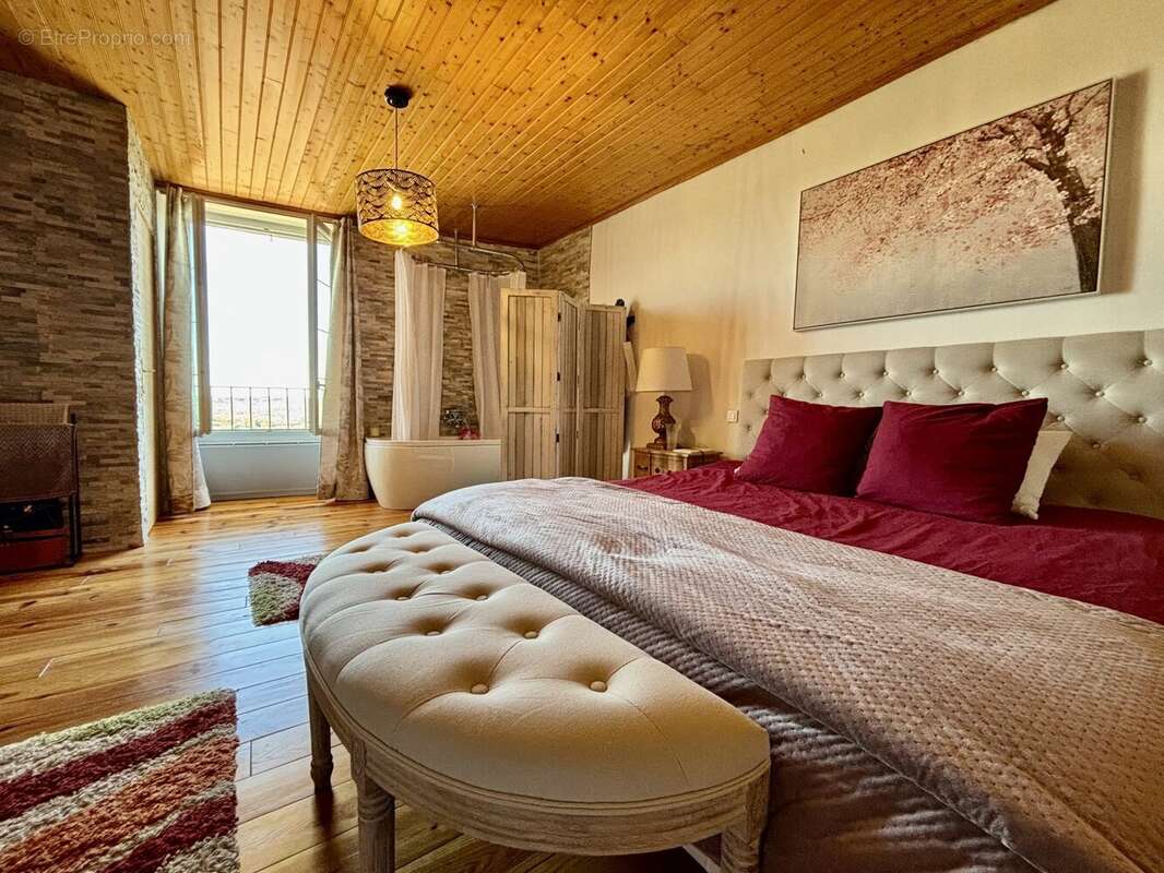 Maison à TOURNON-D&#039;AGENAIS