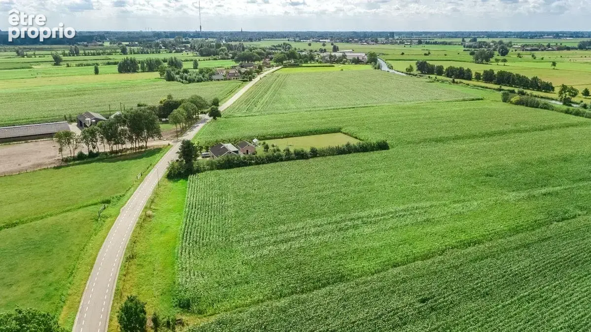 Terrain à BELLEVILLE-SUR-VIE
