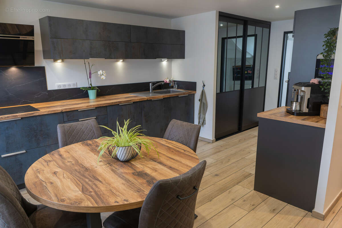 Superbe maion de 145m2 à Lezoux ( 63190) - photo 4
