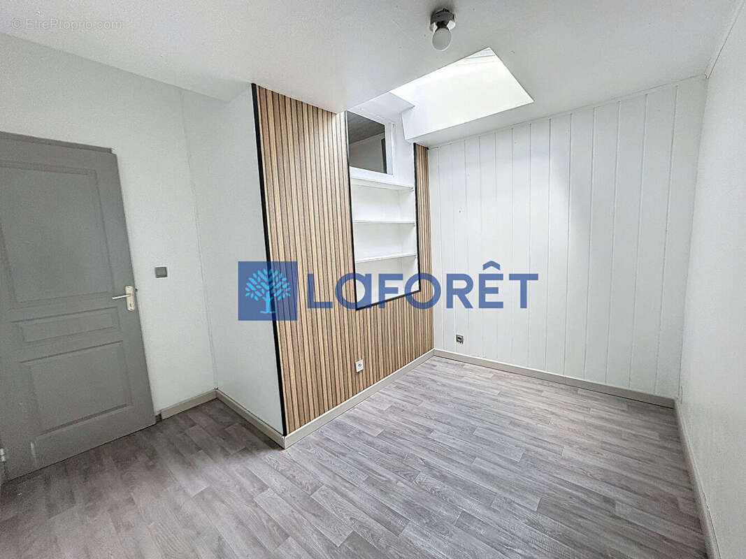 Maison à PETIT-COURONNE