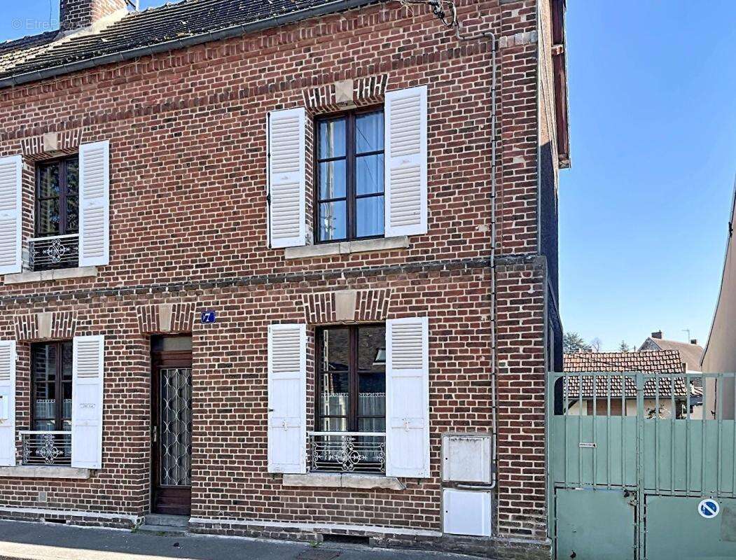 Maison à NOAILLES