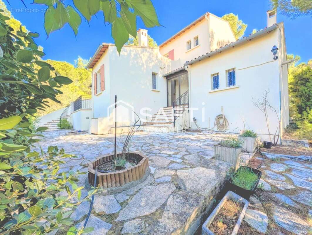 Photo 4 - Maison à CHATEAURENARD