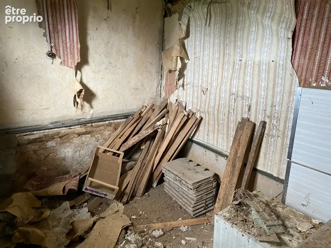 Maison a renover - photo 7