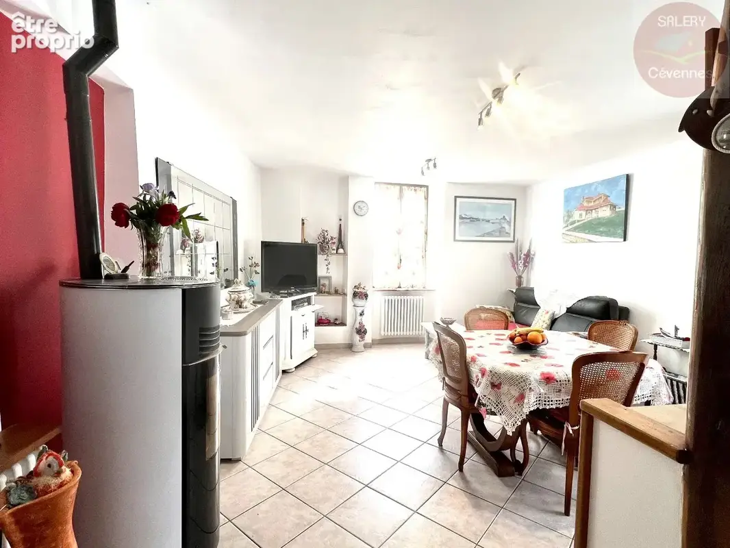 Maison de village entièrement rénovée - photo 3