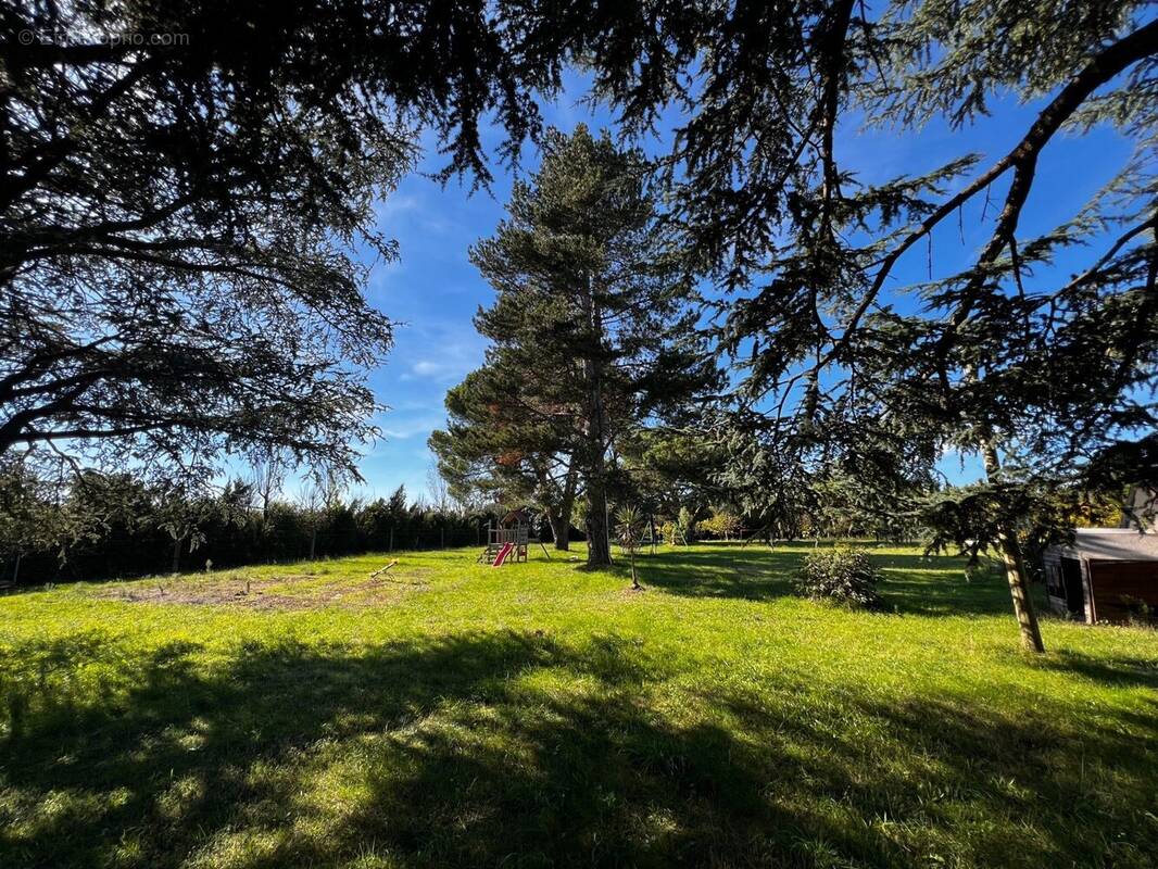 Maison à SAINT-MARCEL-LES-VALENCE