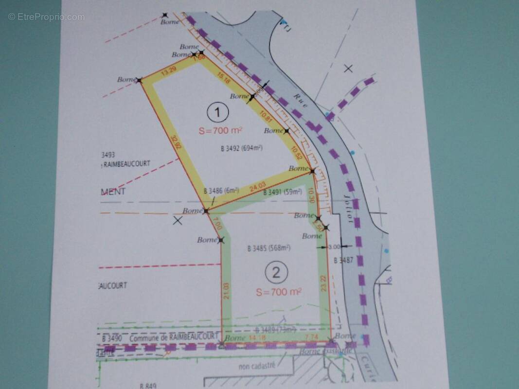 Terrain à RAIMBEAUCOURT