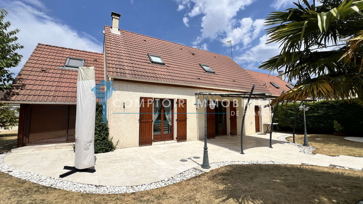 Maison individuelle avec piscine chauffée - photo 24