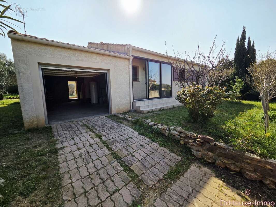 Maison à CAPESTANG