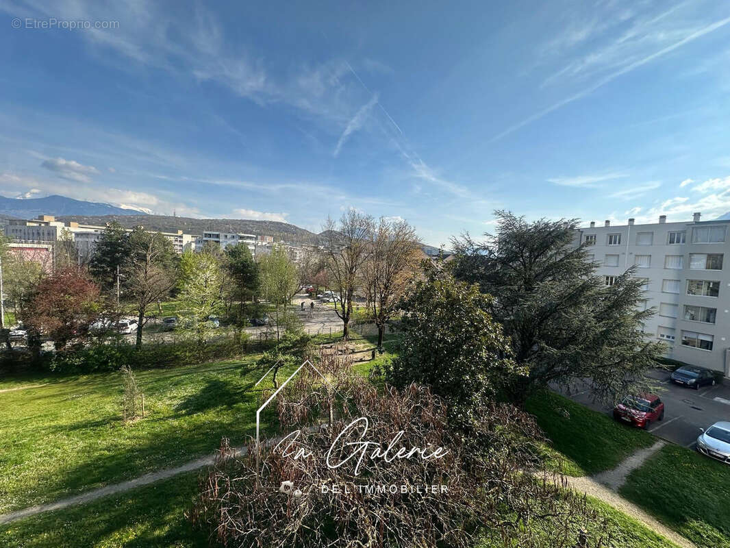 Appartement à ECHIROLLES