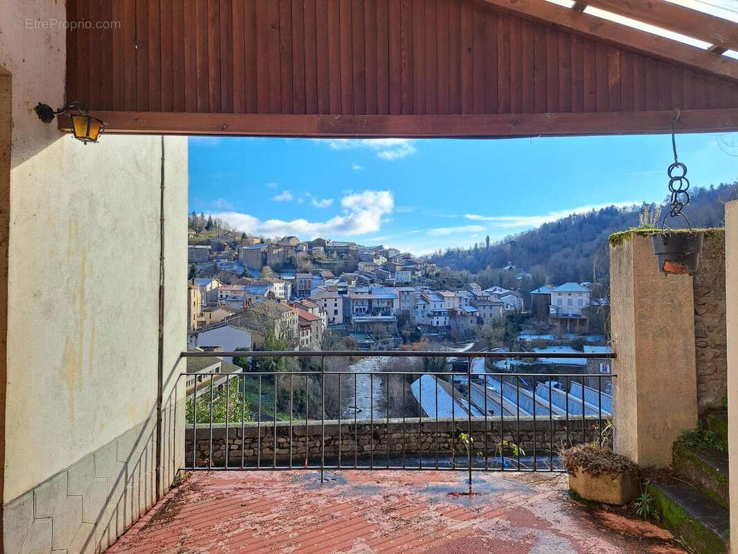 Photo 1 - Maison à OLLIERGUES