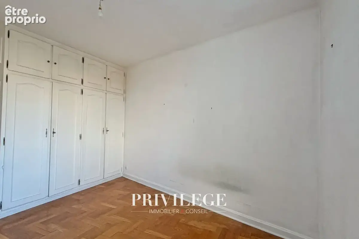 Appartement de 100 m2 avec terrasse - photo 8