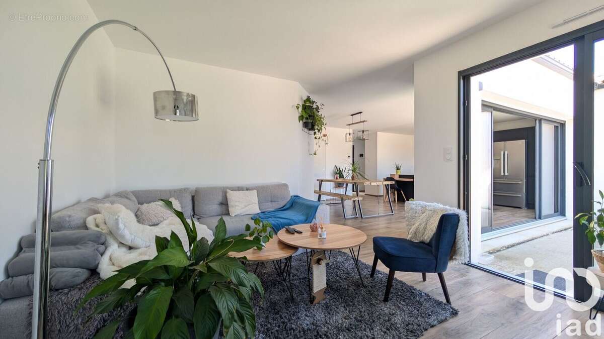 Photo 3 - Maison à BREUIL-MAGNE