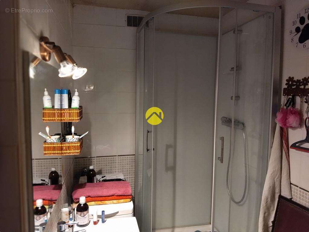 Maison à LURCY-LEVIS