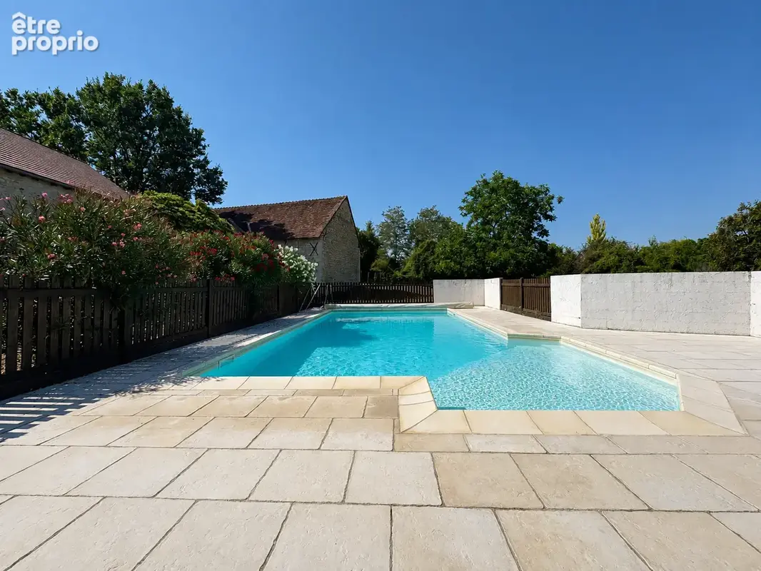 Propriété de charme de 263m2, avec piscine et activité de chambres d’hôtes - photo 25