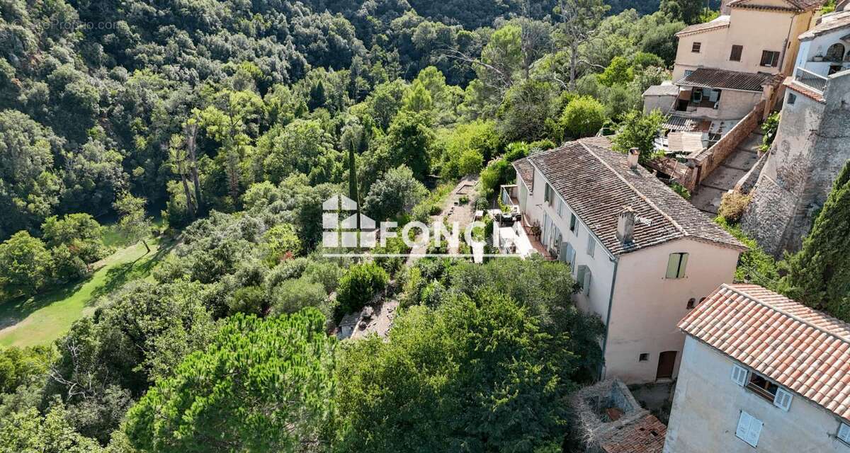 Maison à AURIBEAU-SUR-SIAGNE